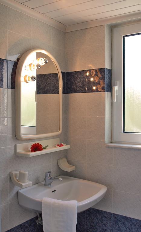 Artemis Apartments Калівес Екстер'єр фото