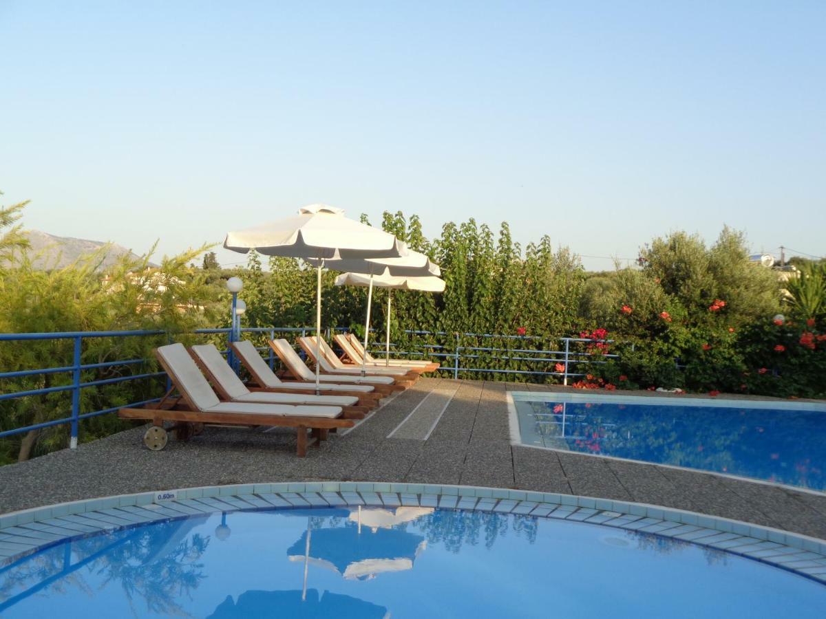 Artemis Apartments Калівес Екстер'єр фото